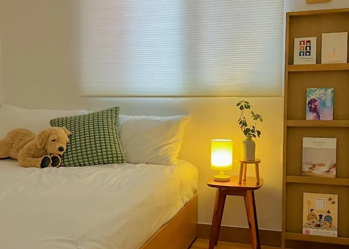 Apartment Re Moment Seoul
